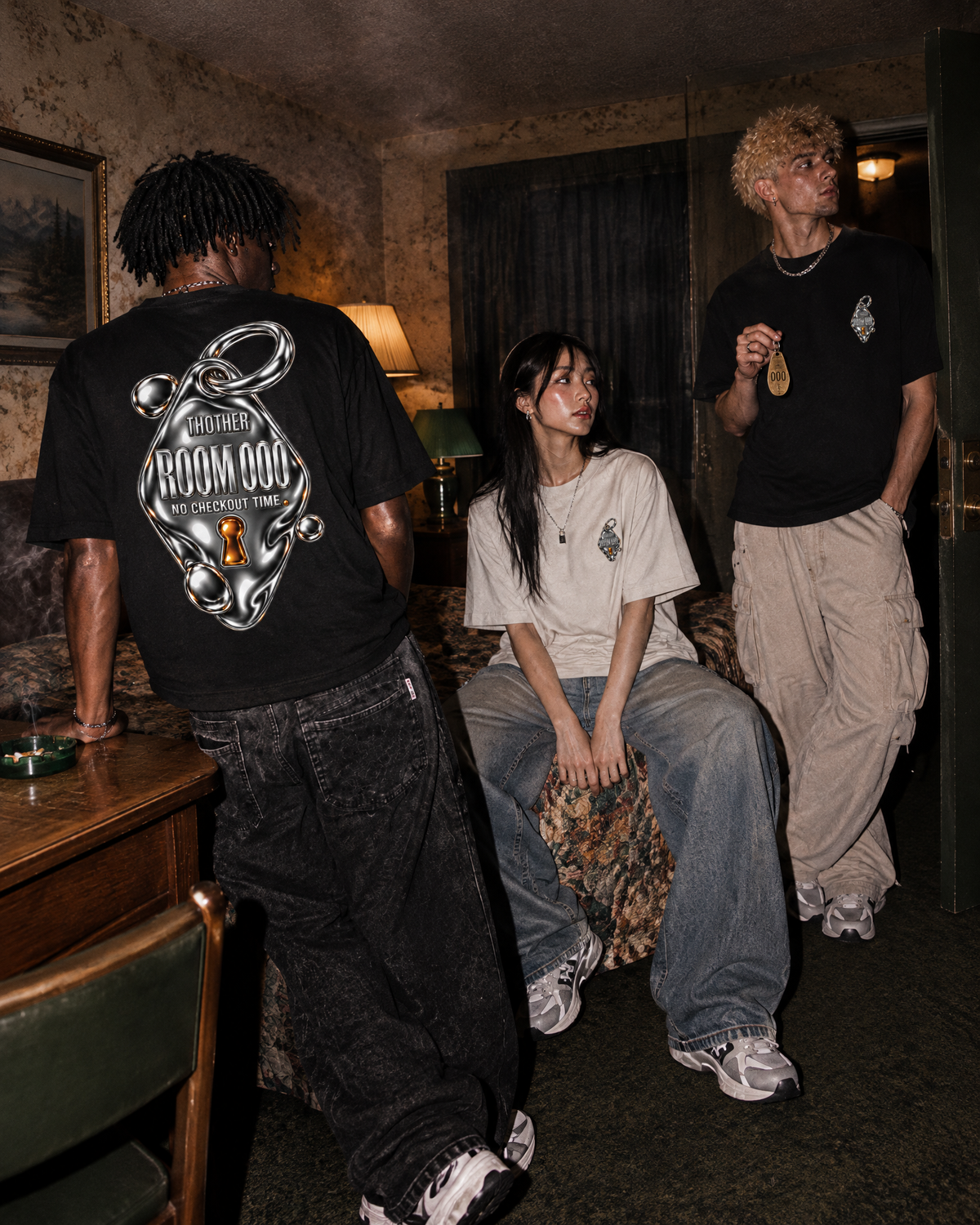 THOTHER Liquid Motel Key Heavyweight Box Tee