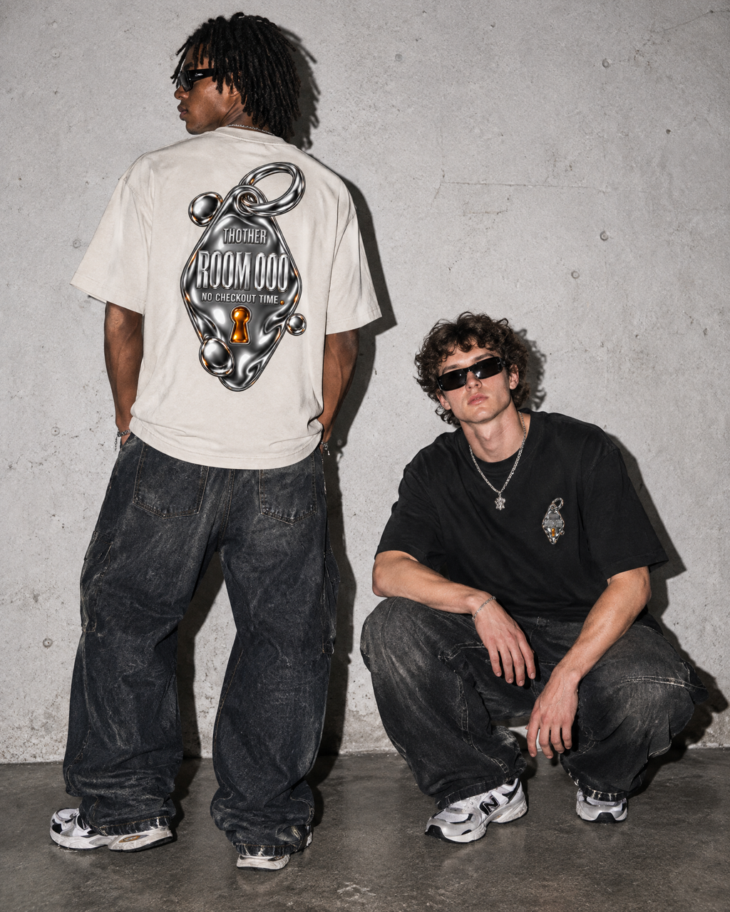 THOTHER Liquid Motel Key Heavyweight Box Tee