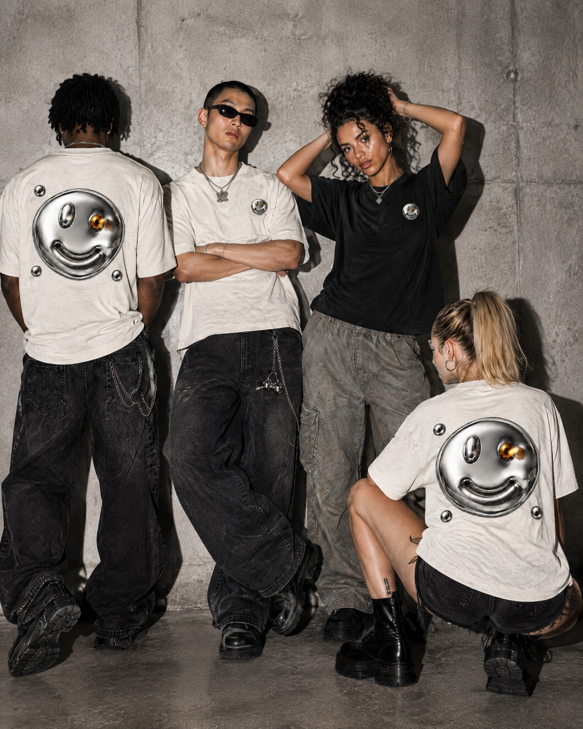 THOTHER Liquid Smiley Heavyweight Box Tee