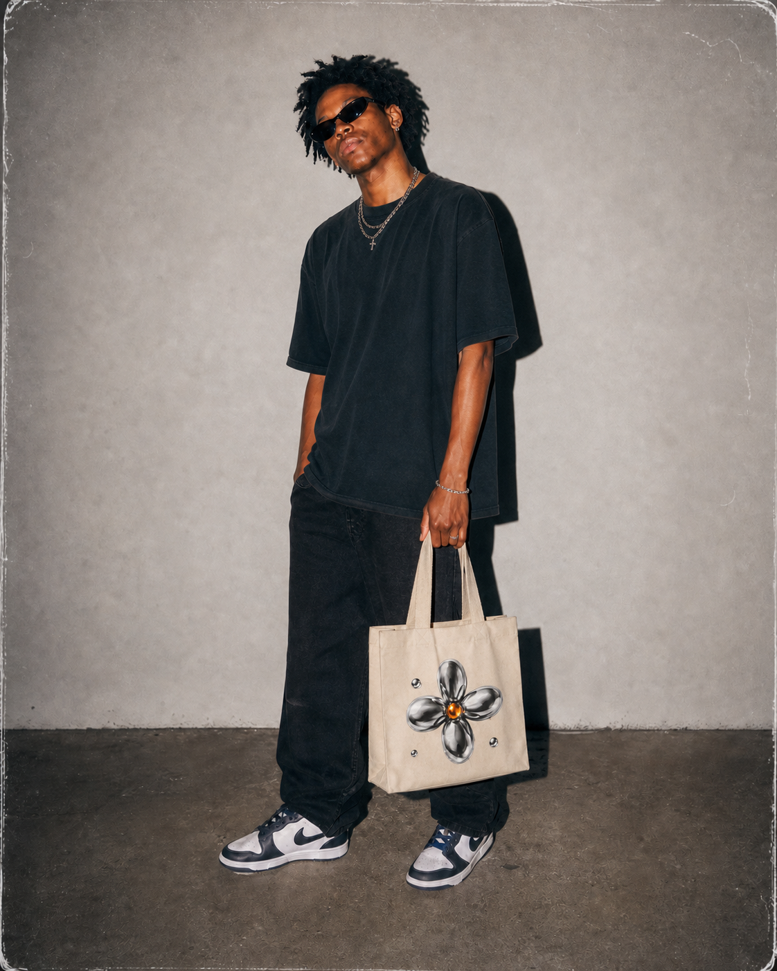 THOTHER Liquid Flower Canvas Tote